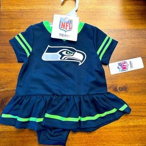 Seattle Seahawks two piece outfit- 6-12 months
